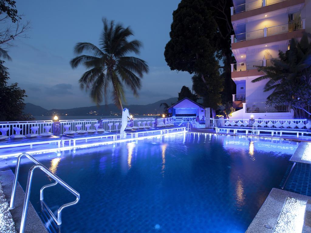 Blue Beach Club & Resort Patong Екстериор снимка