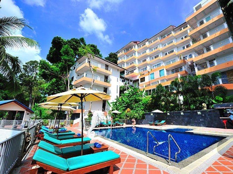 Blue Beach Club & Resort Patong Екстериор снимка