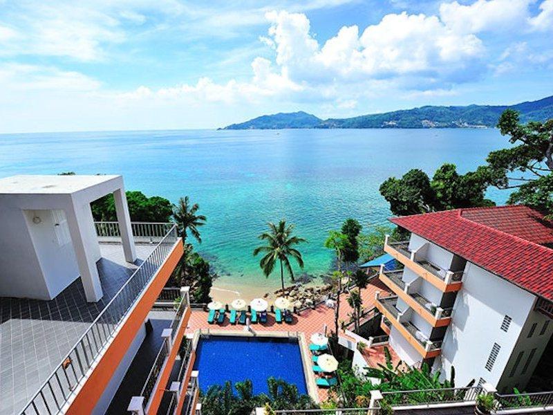 Blue Beach Club & Resort Patong Екстериор снимка